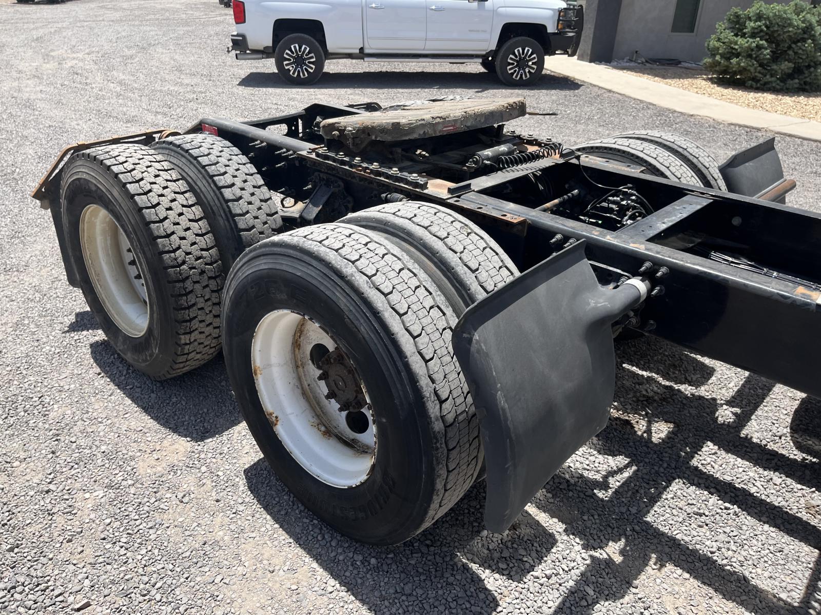 ./imagenes/INVOICE/2019/17169/VOLVO VNL64 (7).JPG